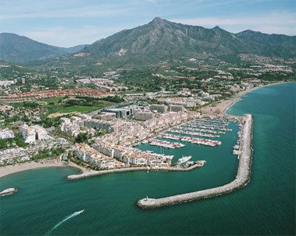 Apartamento 409 Marina Real Puerto De La Duquesa Playa Manilva Exterior foto